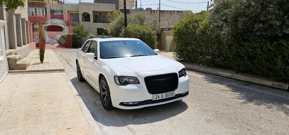 كرايسلر 300